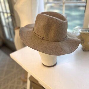 J. Crew 100% Wool Fedora Hat in Camel - Size S/M